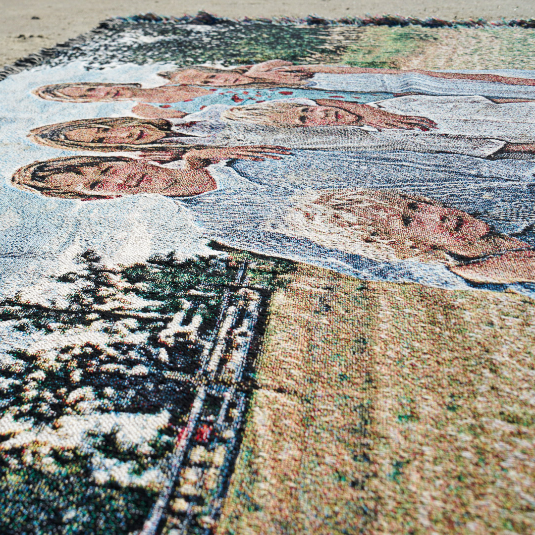 80" x 60" Large Throw | Landscape